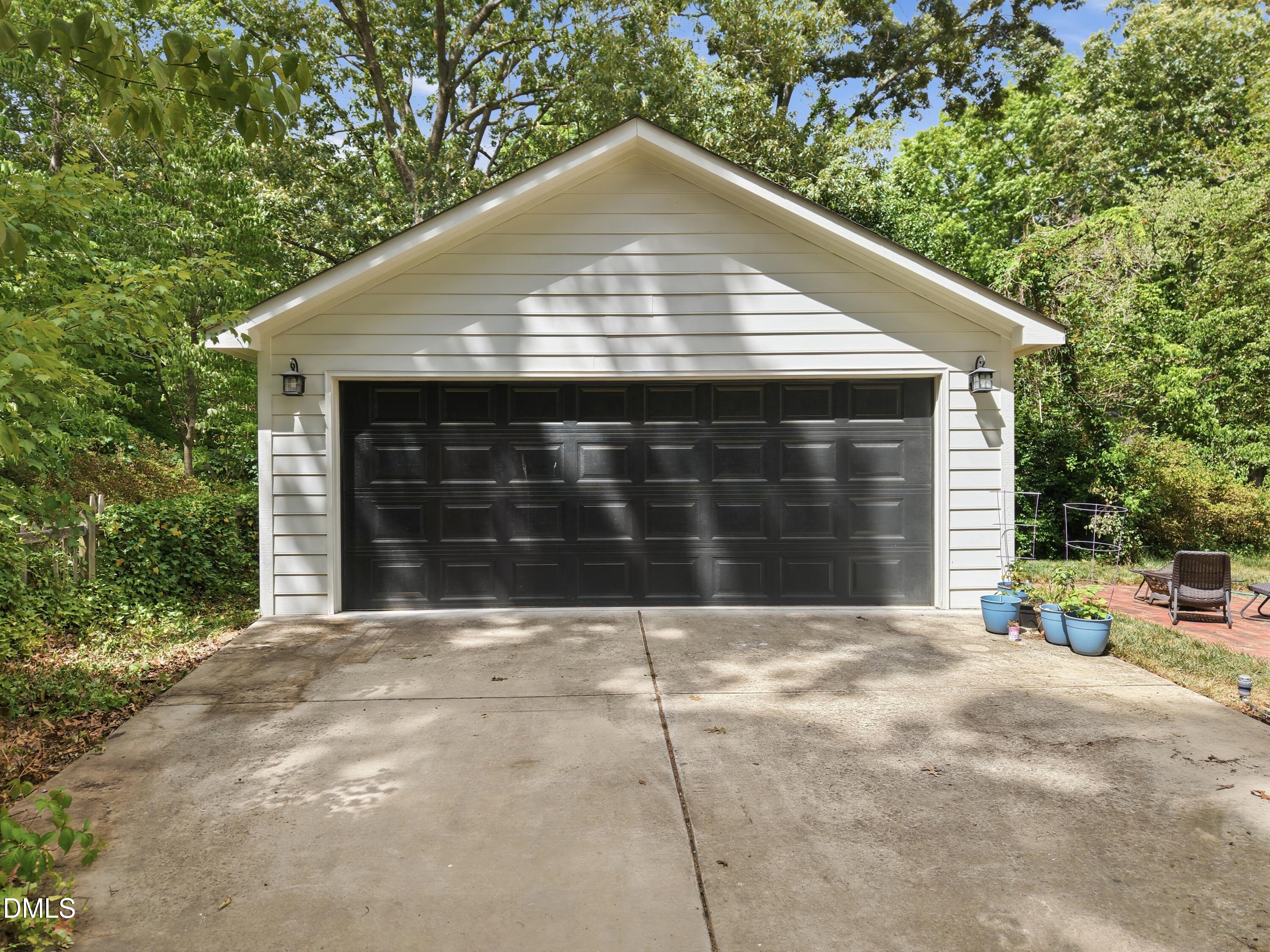 2804 Pidgeon Hill Road Raleigh, NC 27613 - Photo 22 of 28