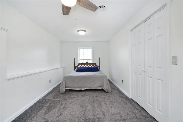 $325,000 | 731 Tall Grass Drive, Junction City, KS 66441