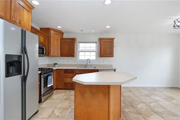 $325,000 | 731 Tall Grass Drive, Junction City, KS 66441