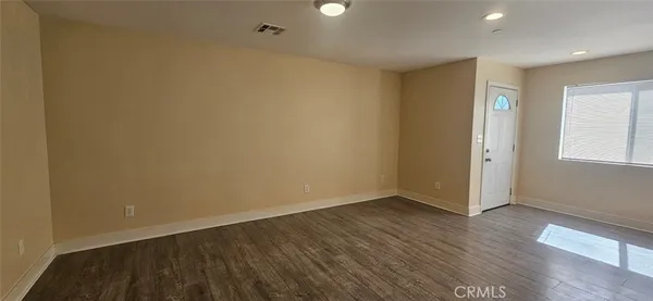 $3,800 | 1633 1/2 East 85th Street, Los Angeles, CA 90001