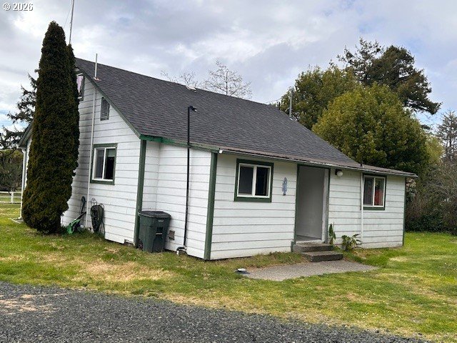 63719 South Barview Road Coos Bay, OR 97420 - Photo 5 of 35