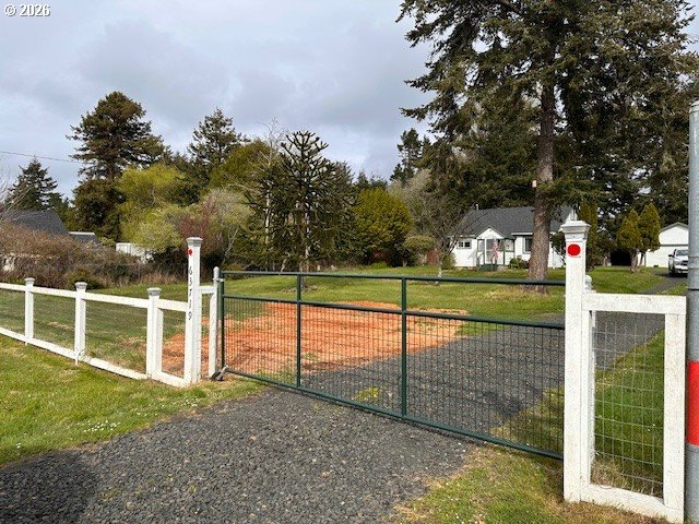 63719 South Barview Road Coos Bay, OR 97420 - Photo 8 of 35