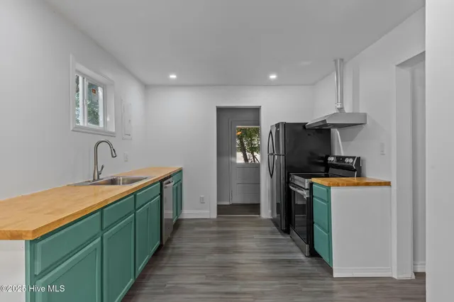 $170,000 | 404 Seymour Street, Aberdeen, NC 28315