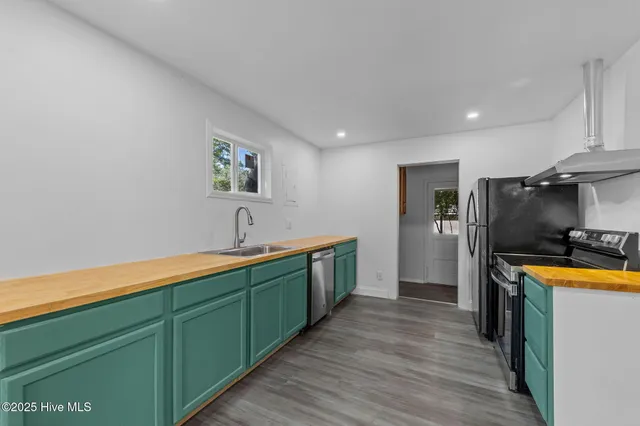 $170,000 | 404 Seymour Street, Aberdeen, NC 28315