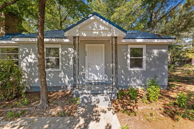 $170,000 | 404 Seymour Street, Aberdeen, NC 28315