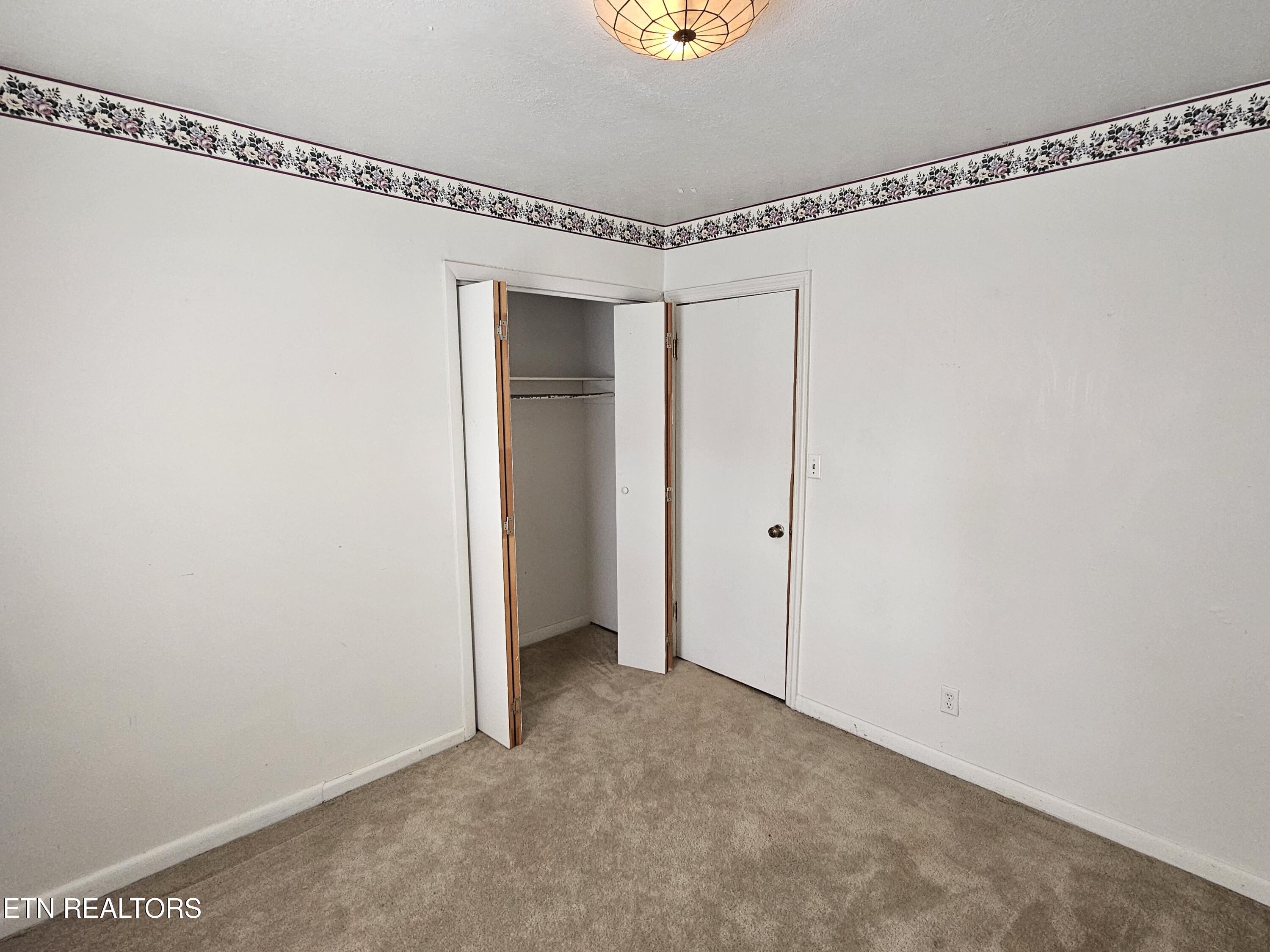 1345 Blockhouse Valley Road Clinton, TN 37716 - Photo 19 of 50 20260612_164507