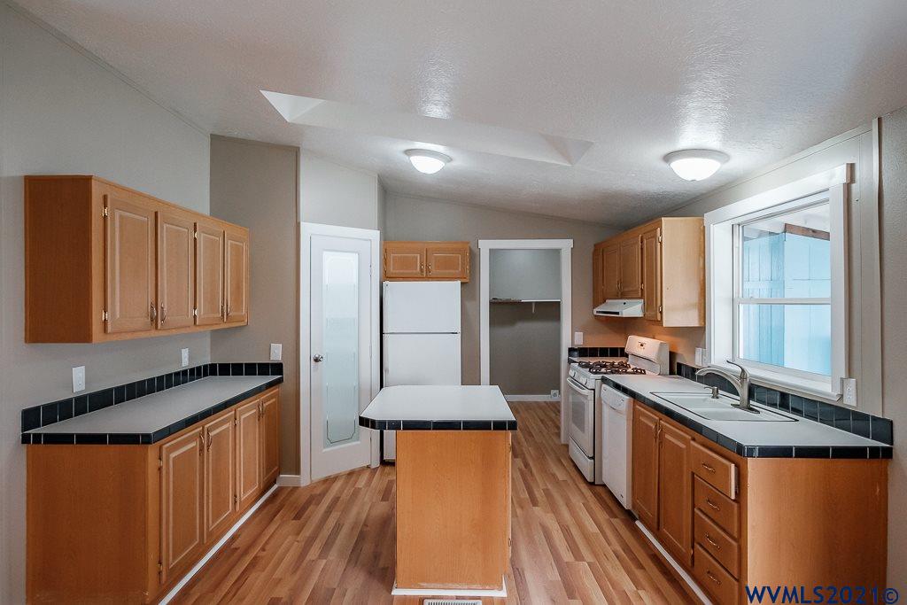 34505 Riverside Drive, Unit 31 Albany, OR 97321 - Photo 9 of 40 Gallery Image 9
