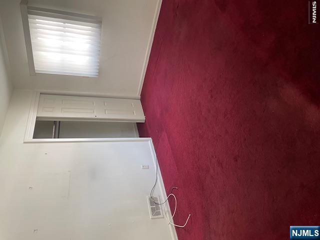 82 Azalea Street Paramus, NJ 07652 - Photo 9 of 13
