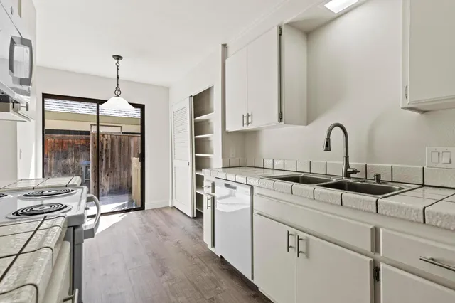 $300,000 | 750 Lincoln Road, Unit 82, Yuba City, CA 95991