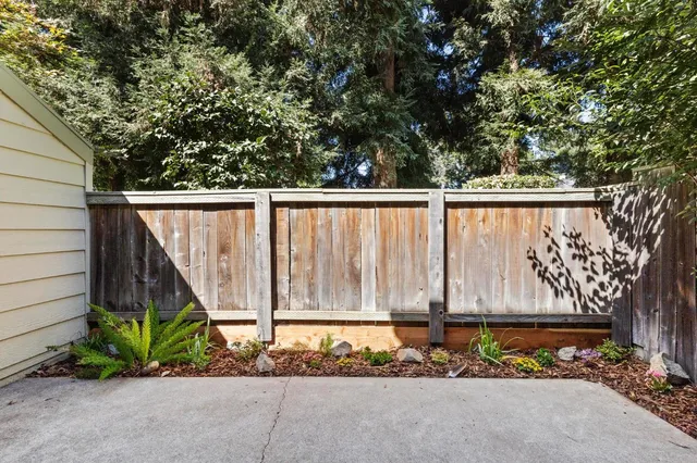 $300,000 | 750 Lincoln Road, Unit 82, Yuba City, CA 95991