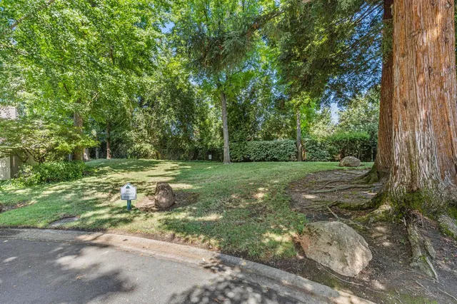 $300,000 | 750 Lincoln Road, Unit 82, Yuba City, CA 95991