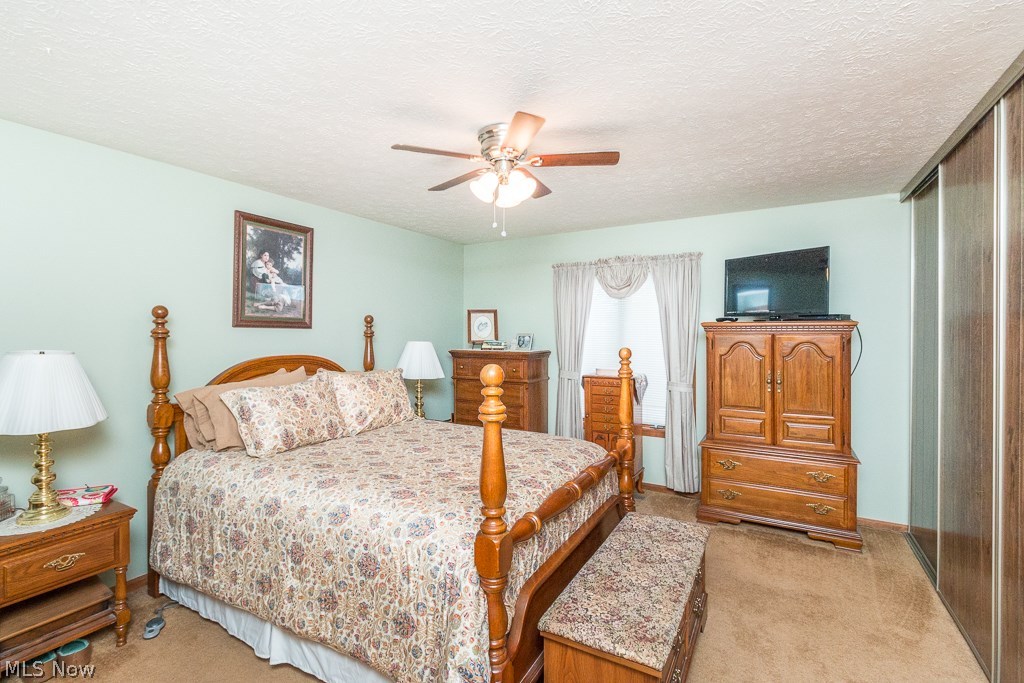 6692 Fry Road Middleburg Heights, OH 44130 - Photo 17 of 29 Gallery Image 17
