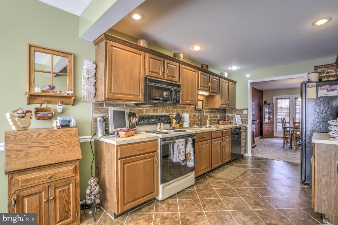 40 Spring Street Mountville, PA 17554 - Photo 18 of 30 Gallery Image 18