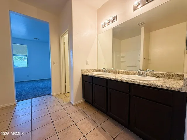 a bathroom with a toilet