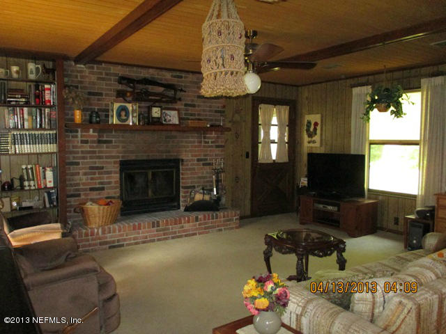 3825 Bessent Road Jacksonville, FL 32218 - Photo 4 of 23 Debbie Miller 005