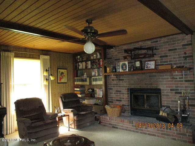 3825 Bessent Road Jacksonville, FL 32218 - Photo 5 of 23 Debbie Miller 006
