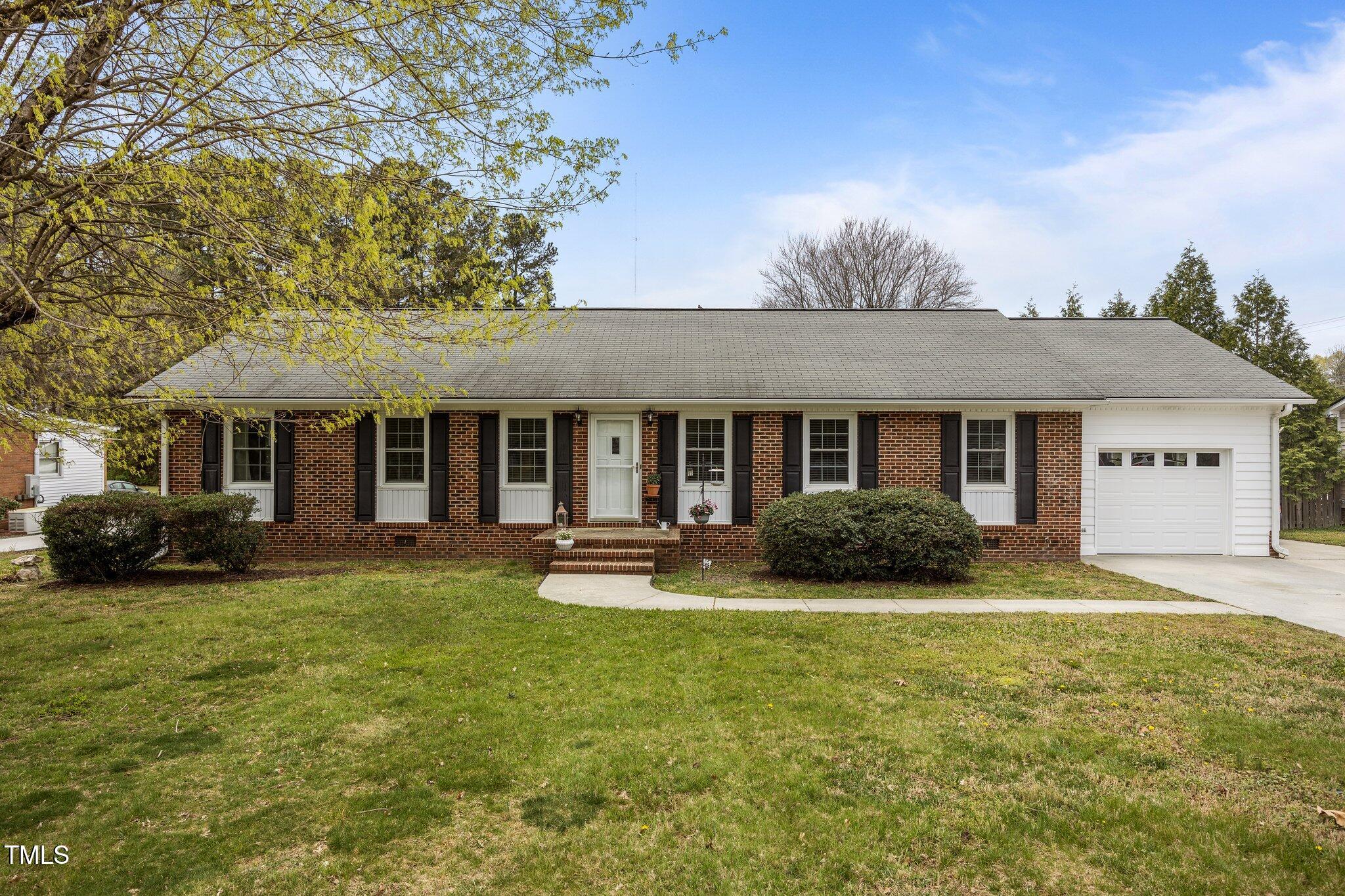 1208 Briarcliff Road Burlington, NC 27215 - Photo 1 of 41 Welcome Home