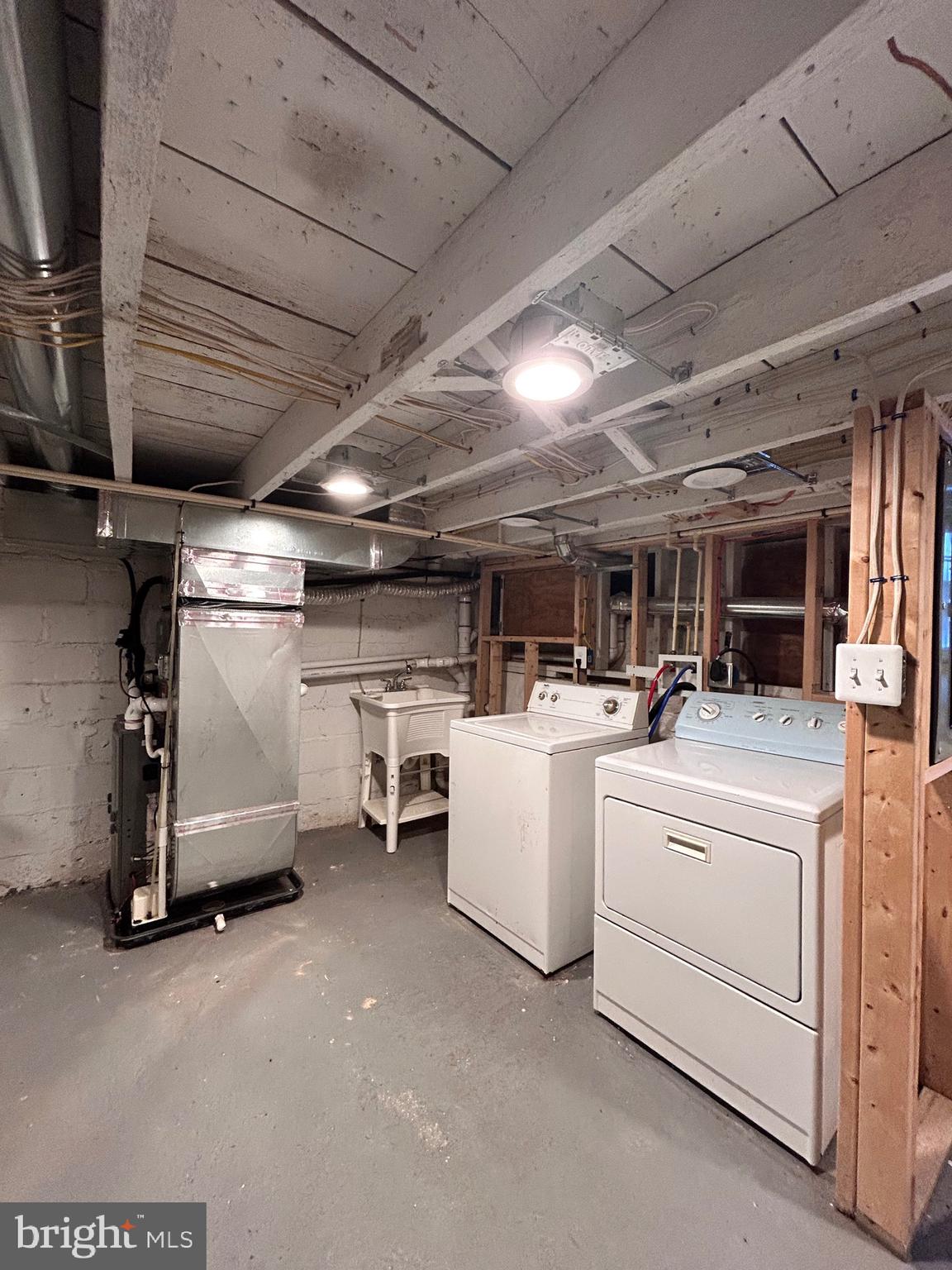 3541 3rd Street Baltimore, MD 21225 - Photo 29 of 37