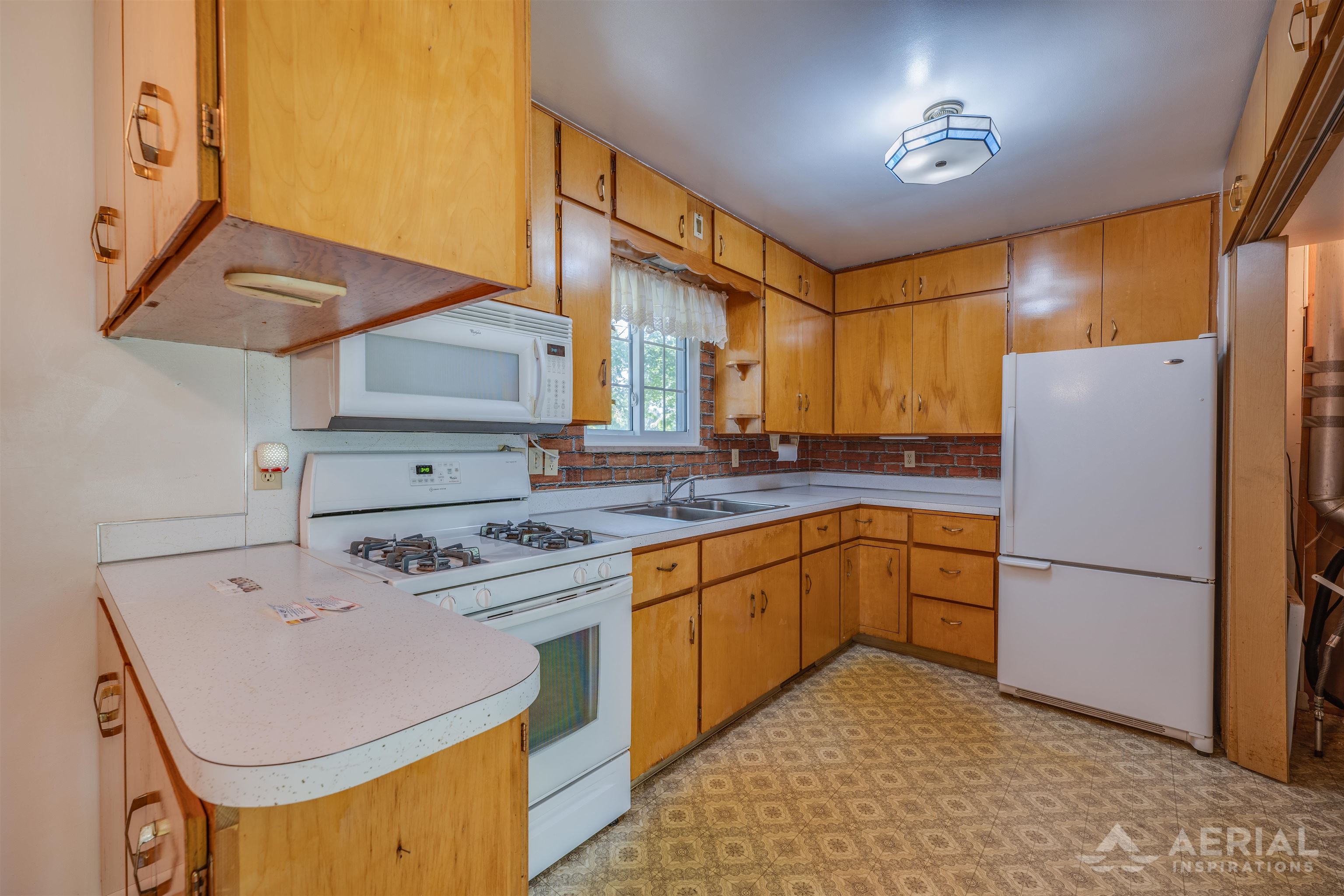 2984 Grove Street Road Standish, MI 48658 - Photo 7 of 27