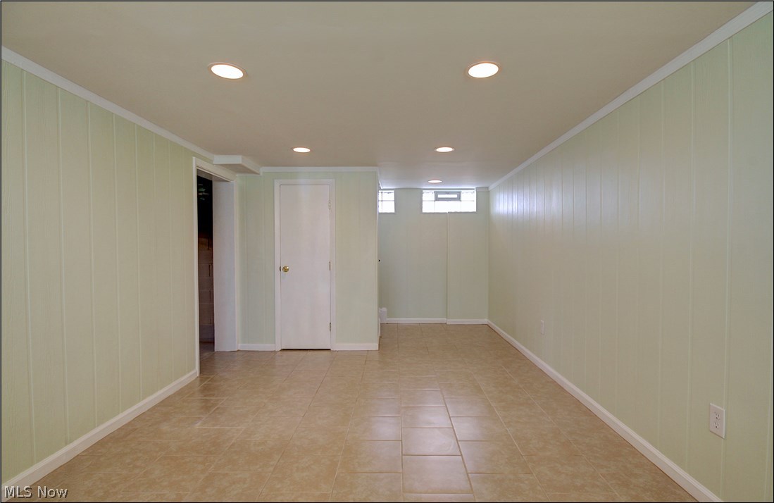 7901 Jameson Road Parma, OH 44129 - Photo 19 of 30