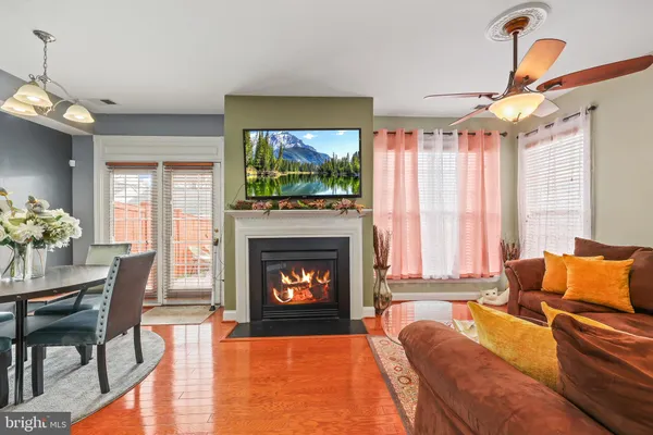$589,000 | 2725 Celestial Drive, Woodbridge, VA 22191