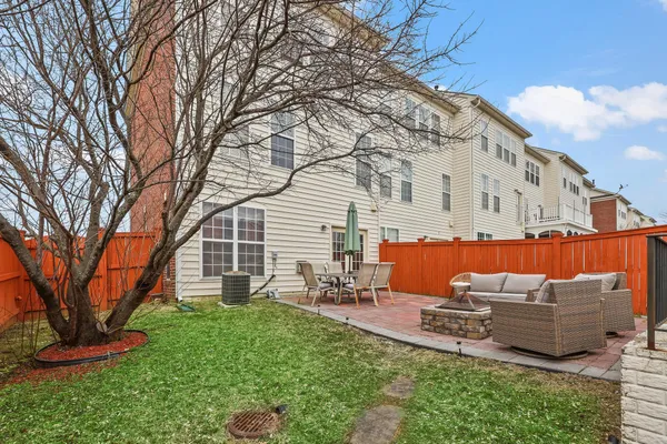 $589,000 | 2725 Celestial Drive, Woodbridge, VA 22191