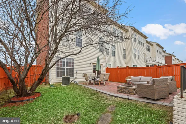 $589,000 | 2725 Celestial Drive, Woodbridge, VA 22191