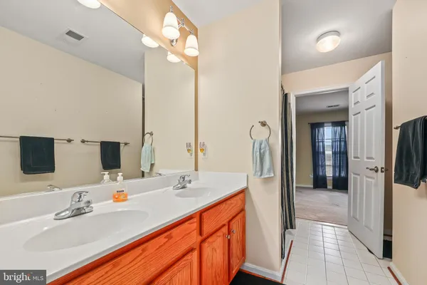 $589,000 | 2725 Celestial Drive, Woodbridge, VA 22191