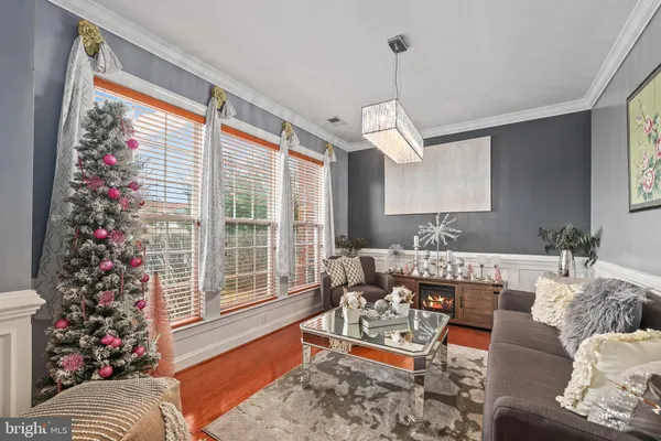 $589,000 | 2725 Celestial Drive, Woodbridge, VA 22191