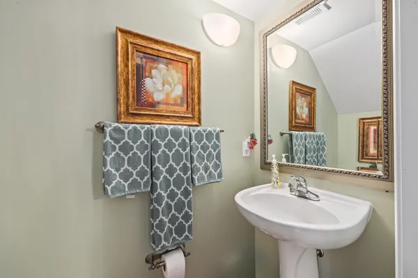 $589,000 | 2725 Celestial Drive, Woodbridge, VA 22191