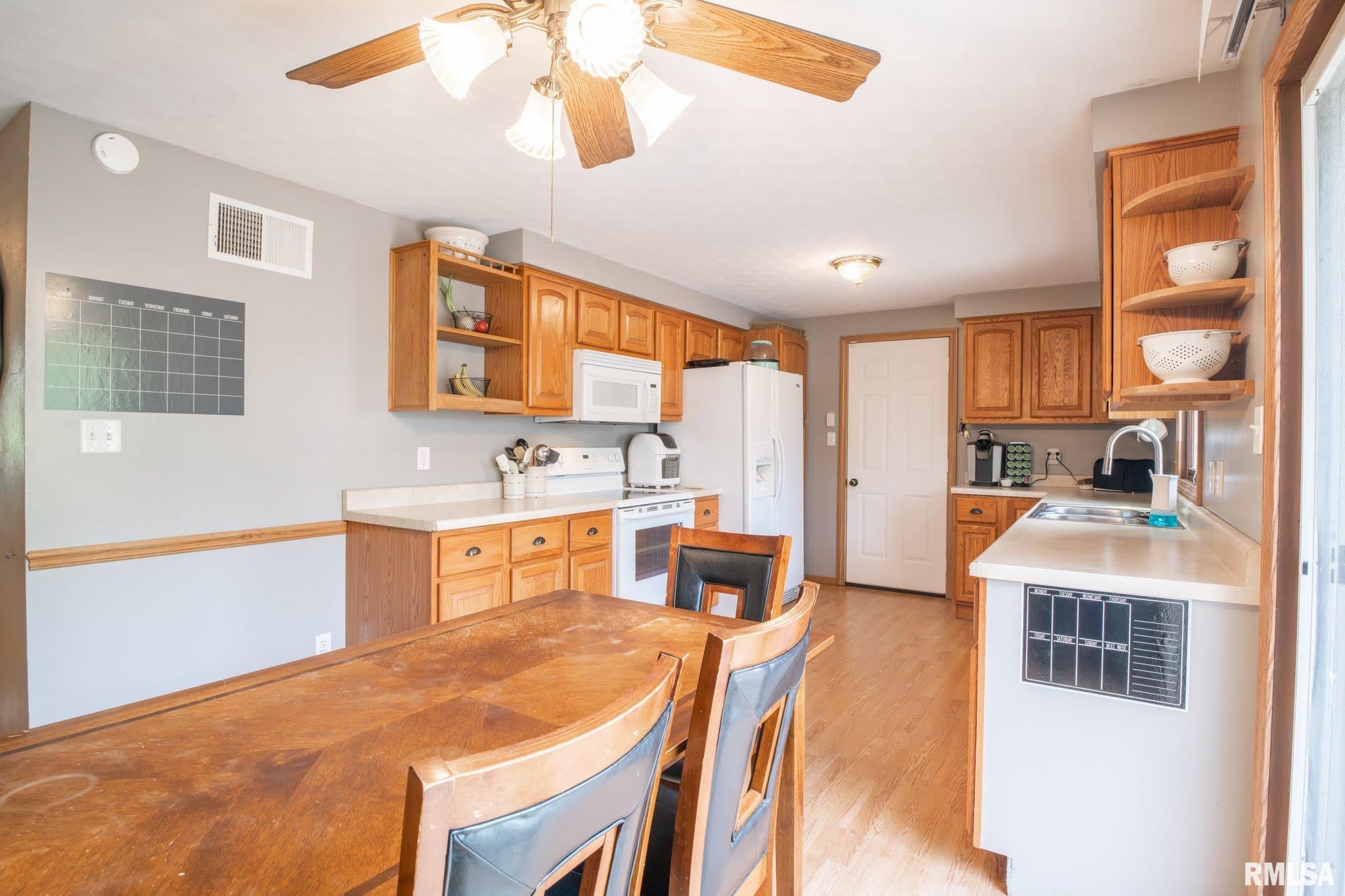 5113 West Airways Road Peoria, IL 61607 - Photo 13 of 50 Gallery Image 13