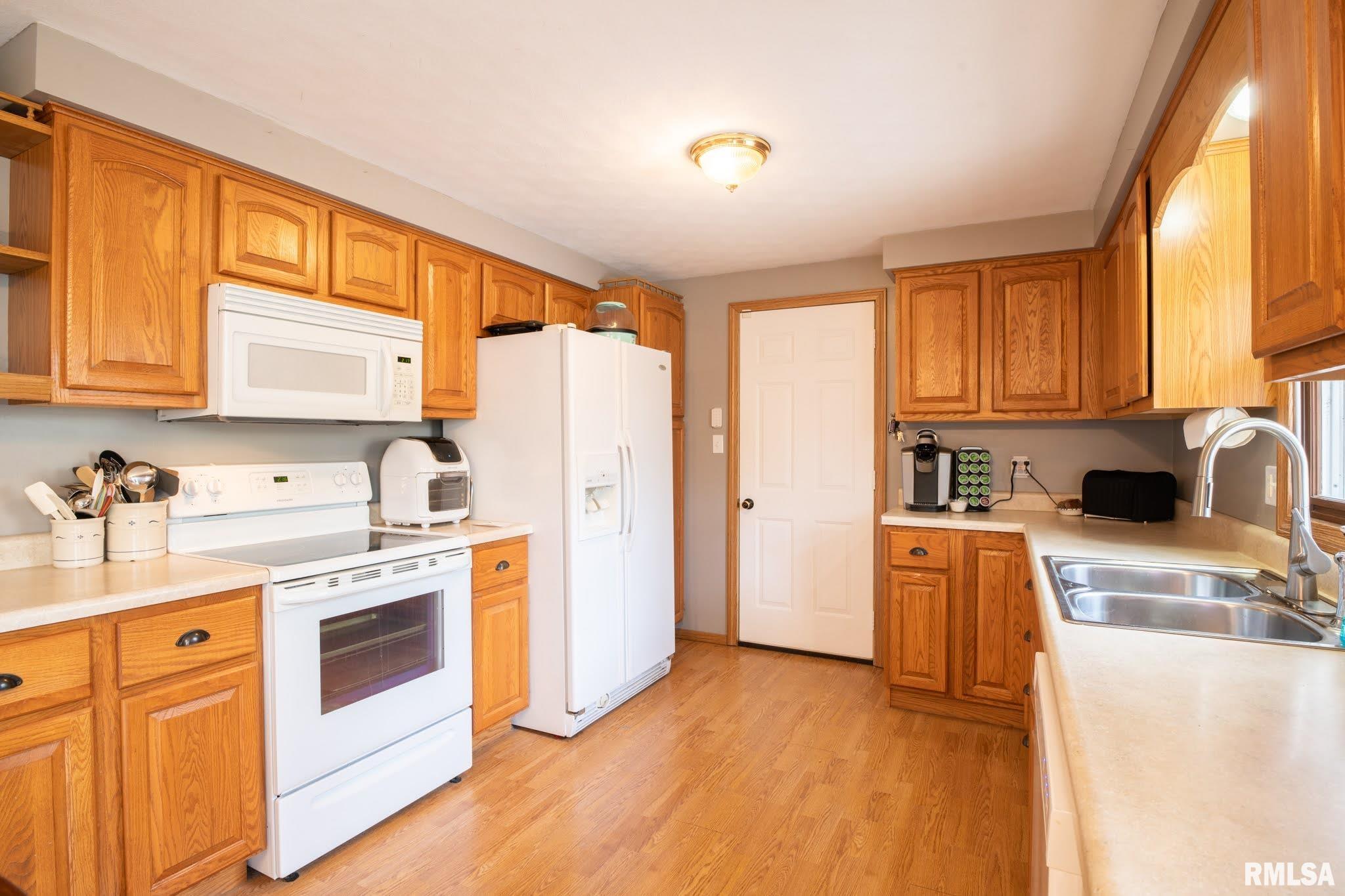 5113 West Airways Road Peoria, IL 61607 - Photo 14 of 50 Gallery Image 14