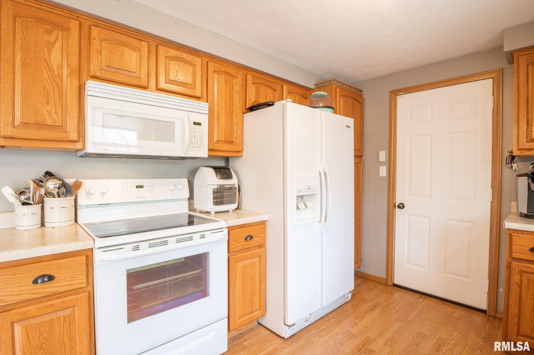 5113 West Airways Road Peoria, IL 61607 - Photo 17 of 50 Gallery Image 17