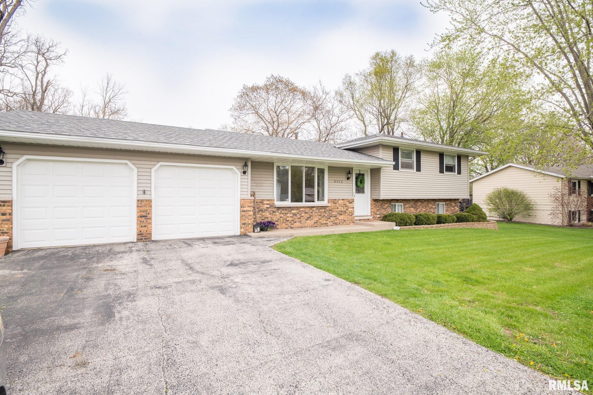 5113 West Airways Road Peoria, IL 61607 - Photo 3 of 50 Gallery Image 3