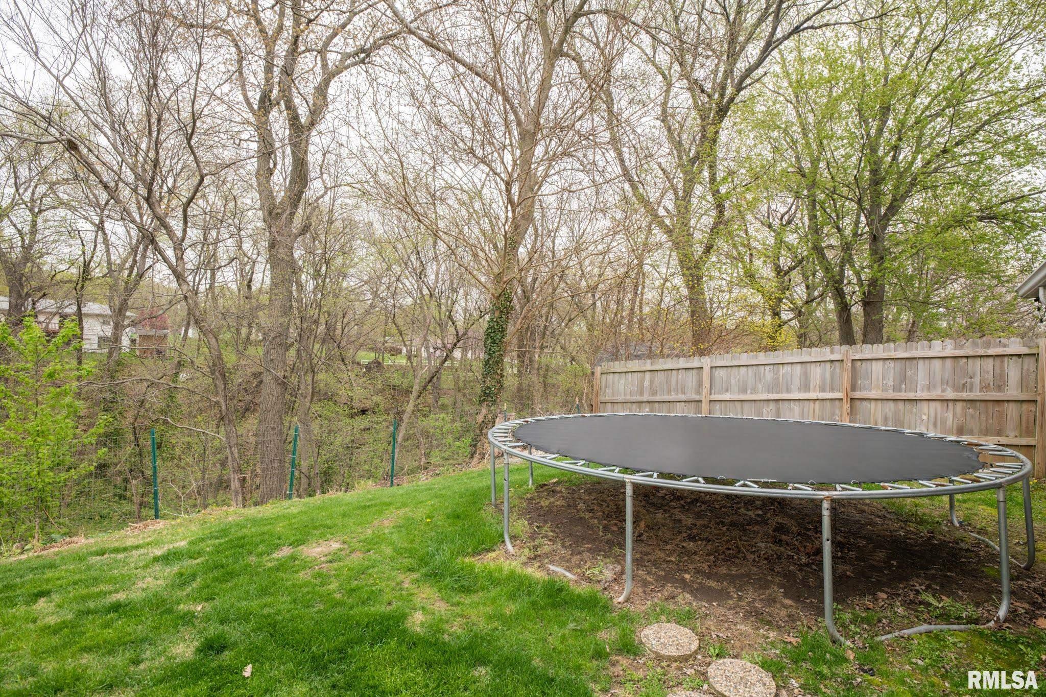 5113 West Airways Road Peoria, IL 61607 - Photo 48 of 50 Gallery Image 48