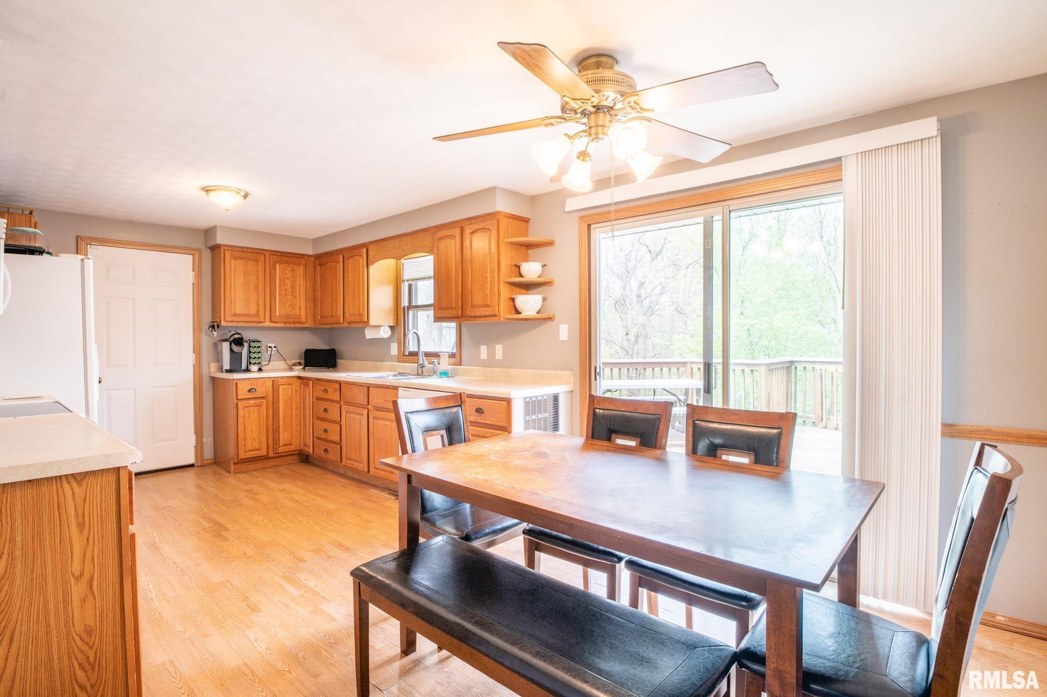 5113 West Airways Road Peoria, IL 61607 - Photo 9 of 50 Gallery Image 9