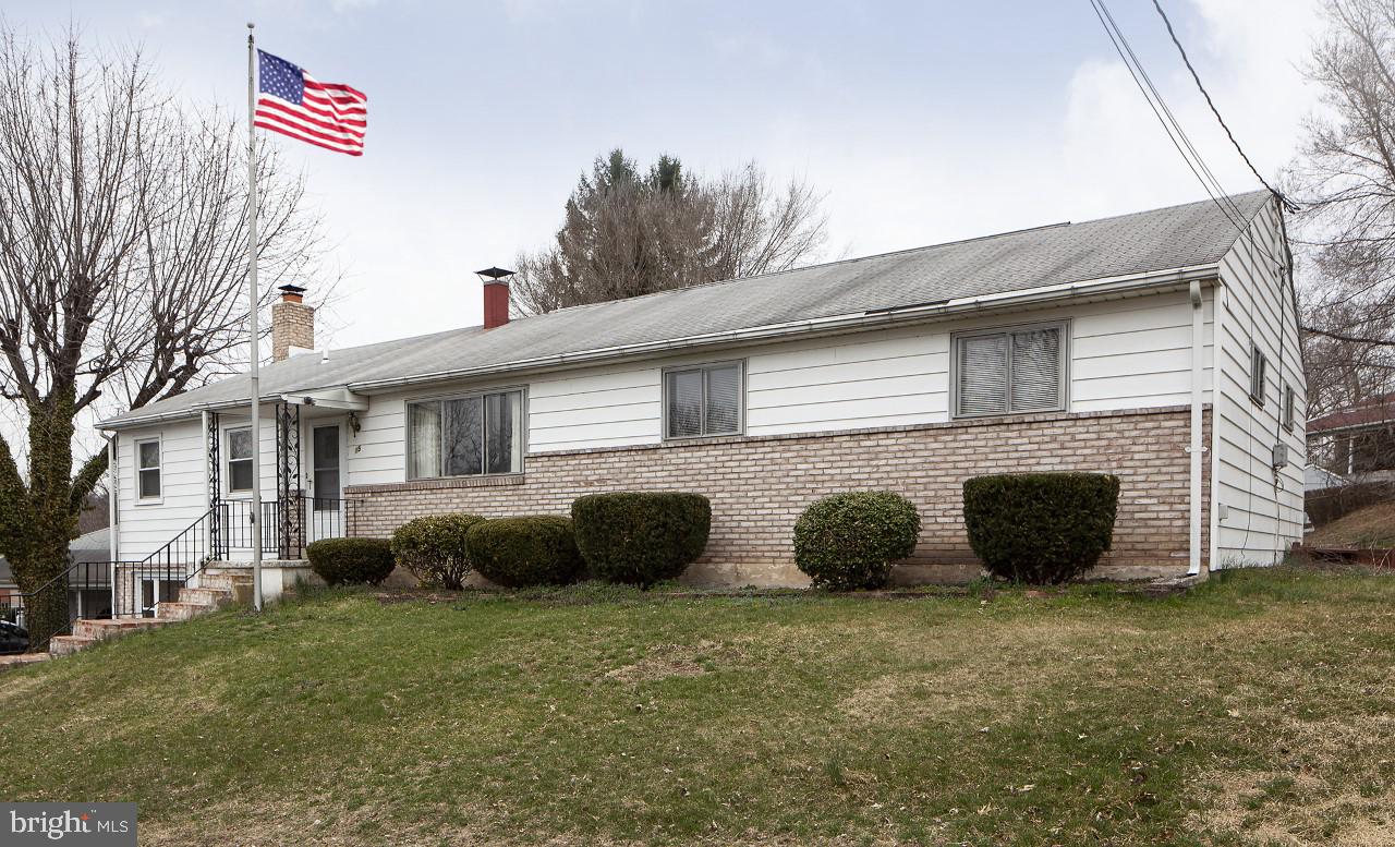 15 Stephen Road Camp Hill, PA 17011 - Photo 2 of 28 Side View.