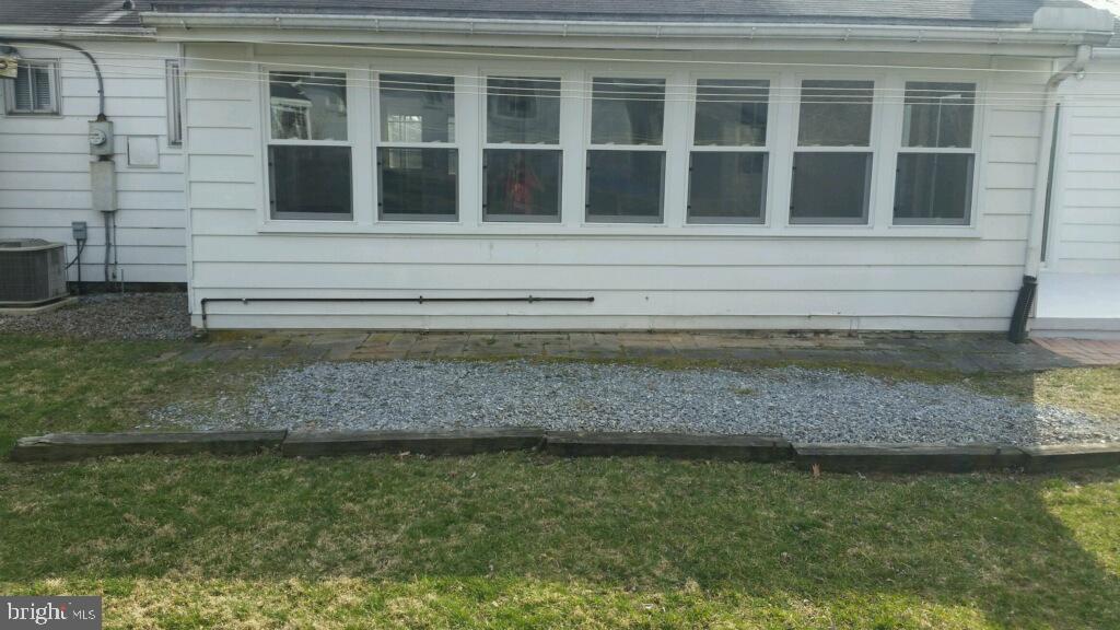 15 Stephen Road Camp Hill, PA 17011 - Photo 23 of 28 Room to grow your outside patio.
