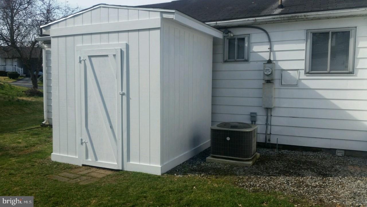 15 Stephen Road Camp Hill, PA 17011 - Photo 26 of 28 Freshly Painted Shed.