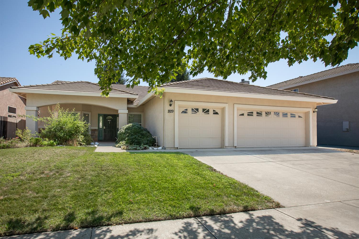 1829 Blevin Road Yuba City, CA 95993 - Photo 1 of 50 Gallery Image 1