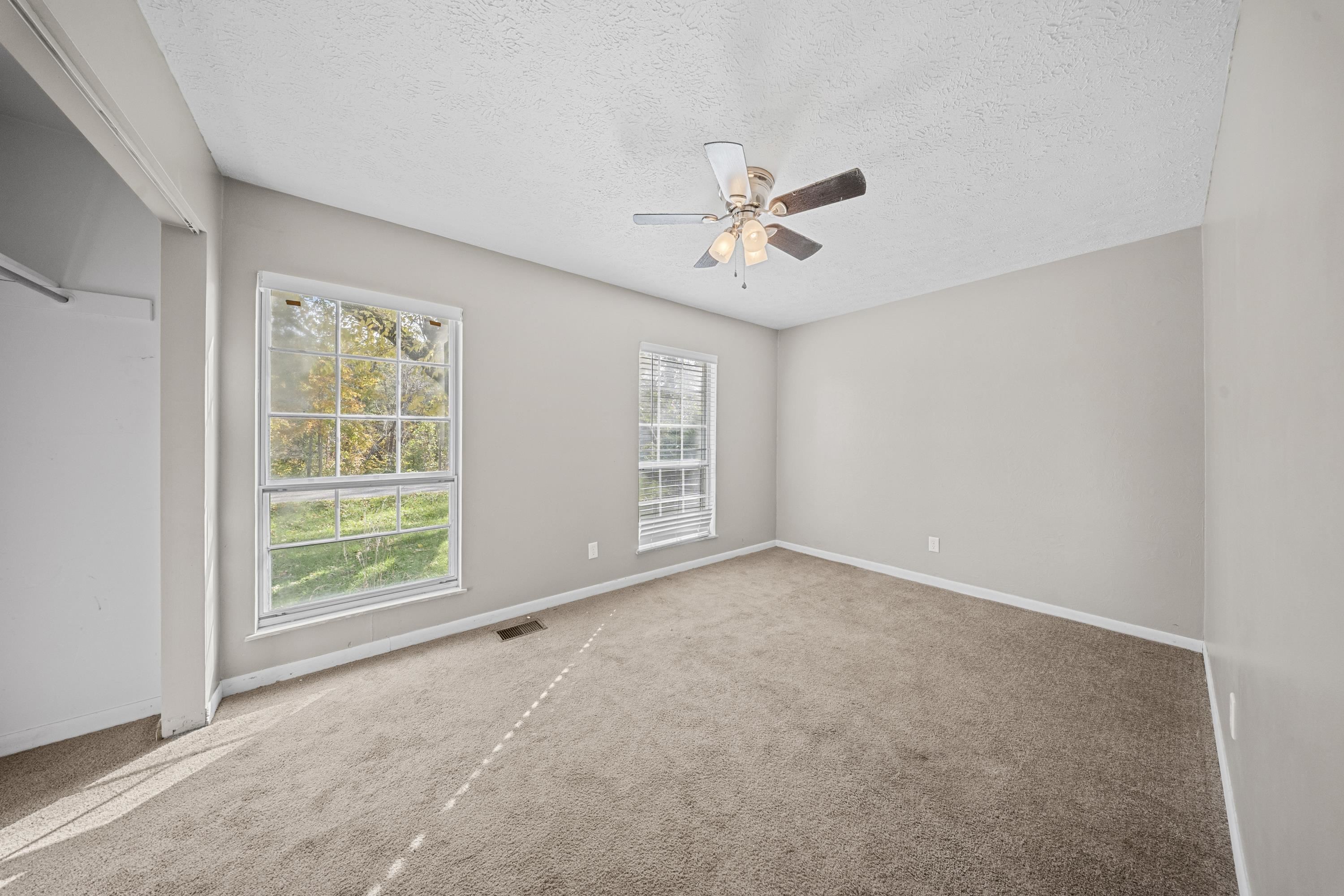 1719 Booth Quillen Road Ashland, KY 41102 - Photo 18 of 33