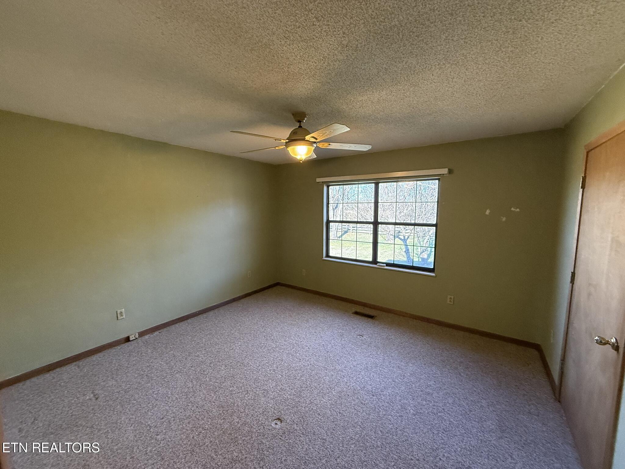 144 Atkins Road Madisonville, TN 37354 - Photo 14 of 27 IMG_1584