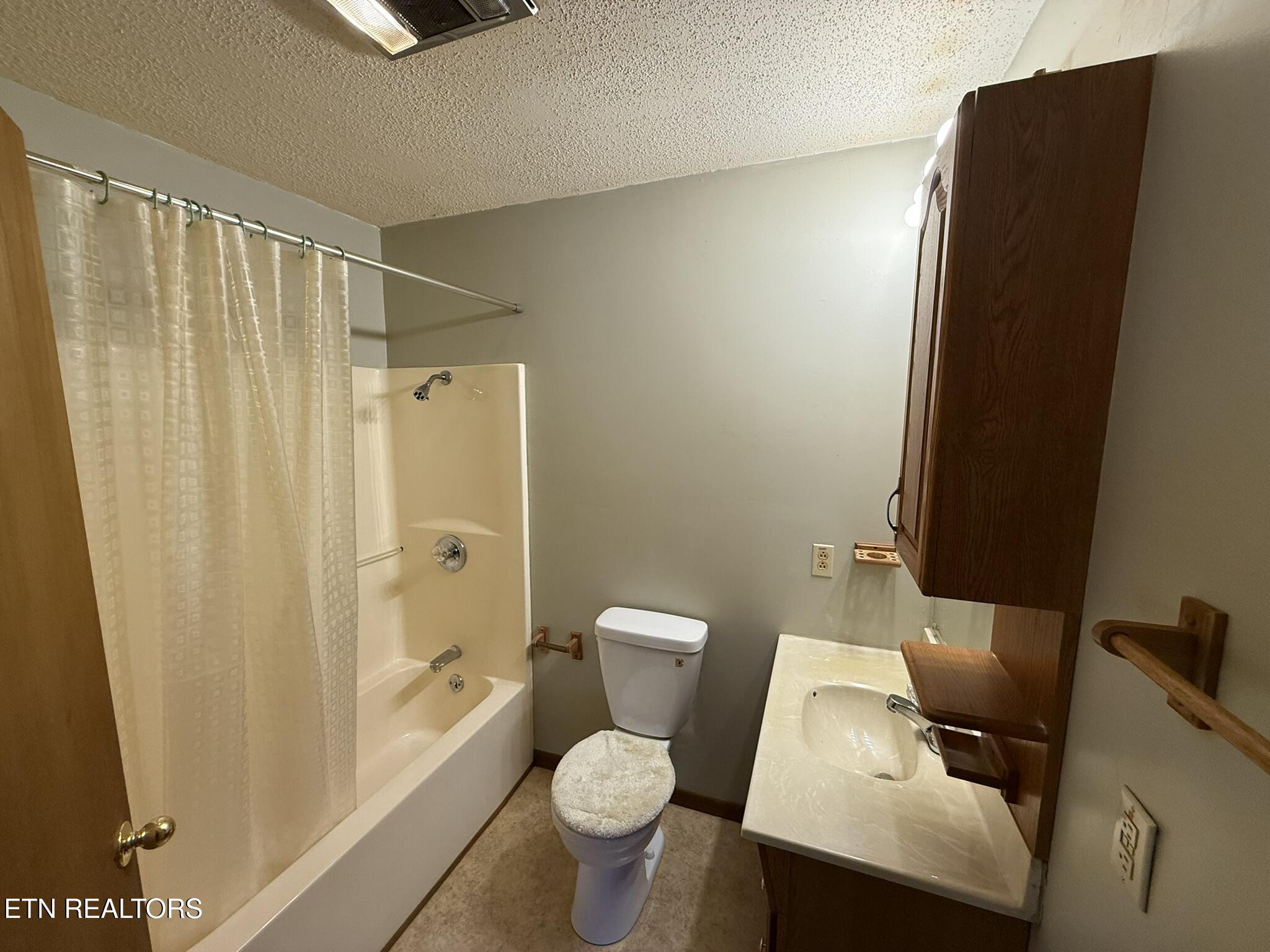 144 Atkins Road Madisonville, TN 37354 - Photo 20 of 30 IMG_1586