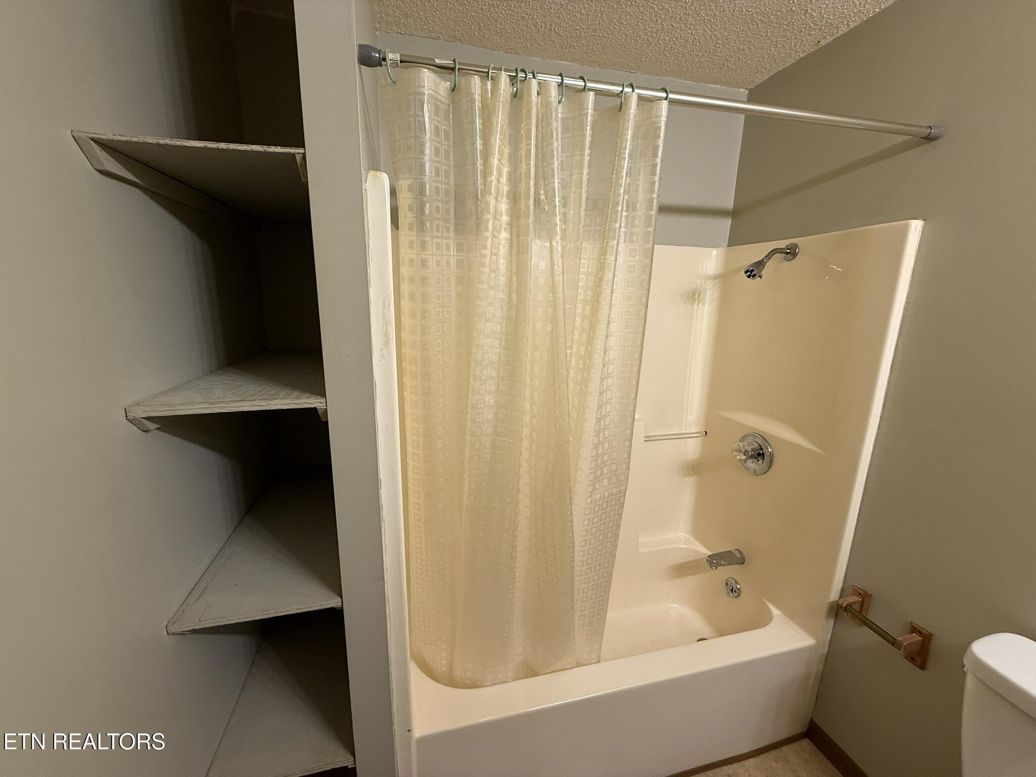 144 Atkins Road Madisonville, TN 37354 - Photo 22 of 30 IMG_1587