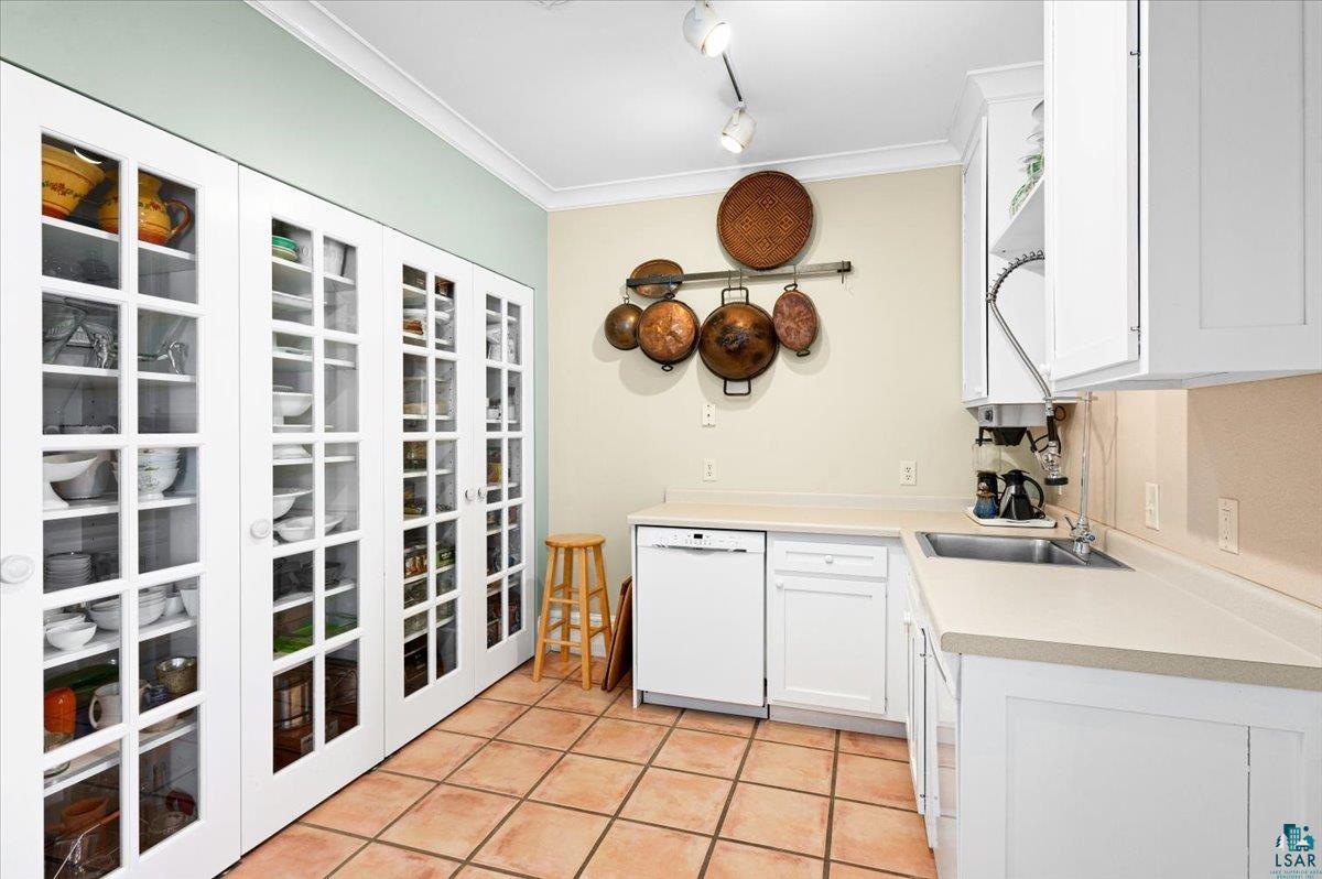 312 Harbor Point Circle Duluth, MN 55802 - Photo 27 of 68