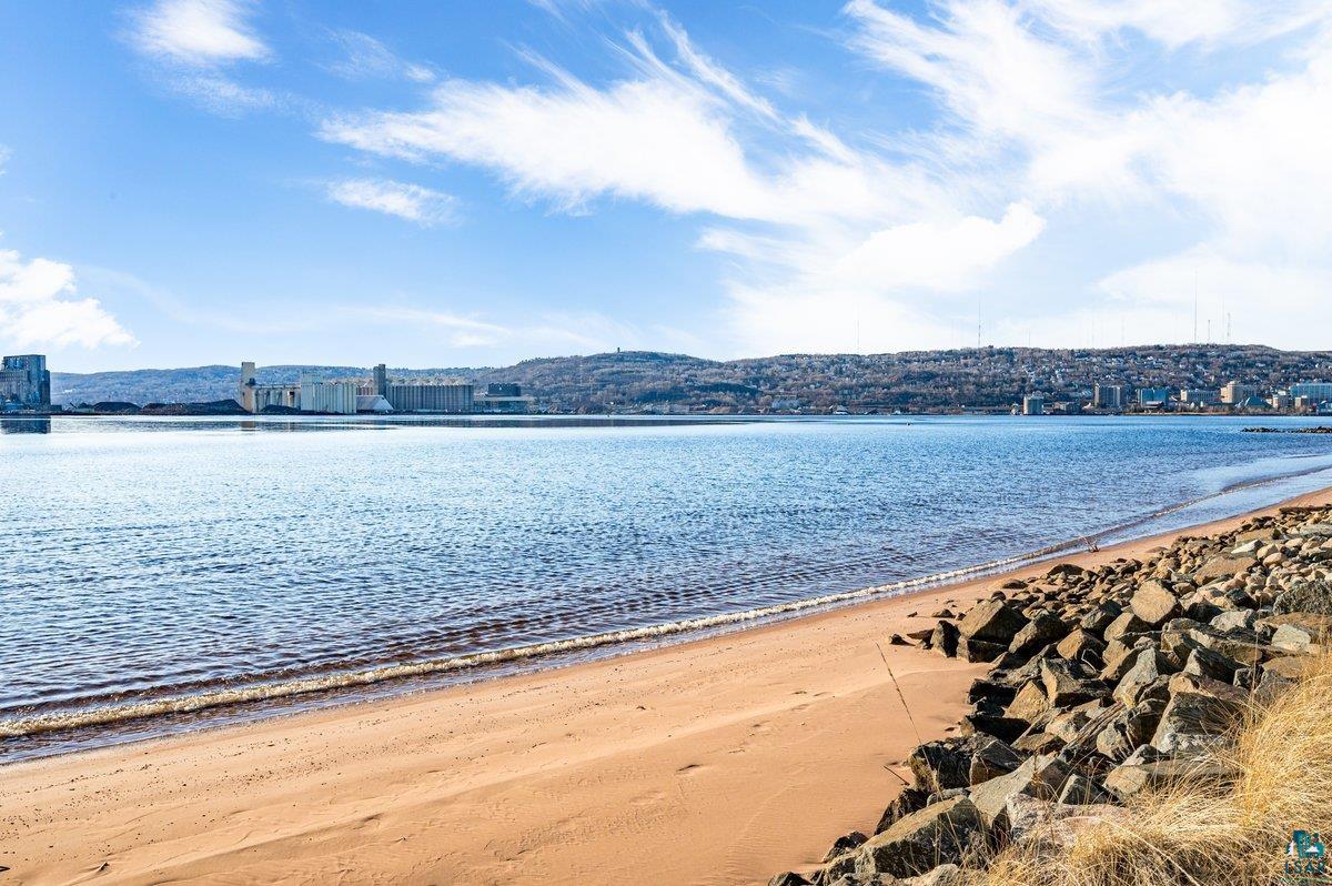 312 Harbor Point Circle Duluth, MN 55802 - Photo 51 of 68