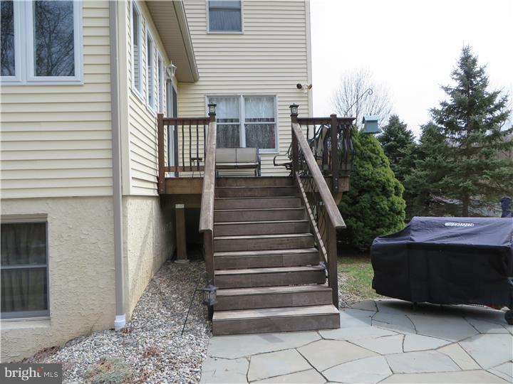 2097 Detweiler Road Pottstown, PA 19464 - Photo 17 of 24 Deck