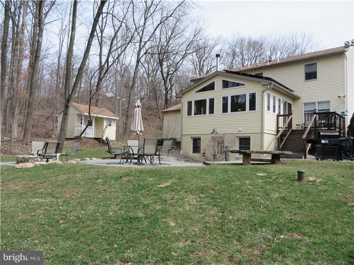 2097 Detweiler Road Pottstown, PA 19464 - Photo 20 of 24 Exterior Back