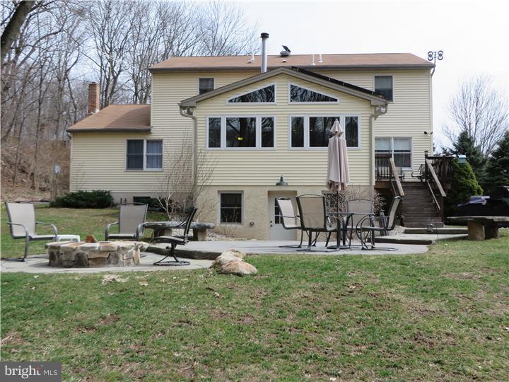 2097 Detweiler Road Pottstown, PA 19464 - Photo 21 of 24 Exterior Back