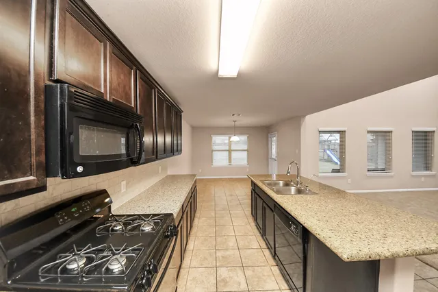 $2,800 | 9326 Limestone Ranch Lane, Richmond, TX 77407